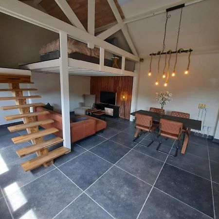 Guesthouse 66 Lommel Esterno foto