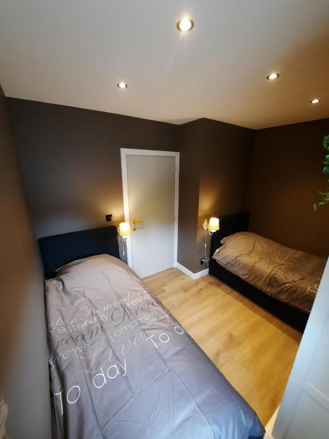 Guesthouse 66 Lommel Esterno foto