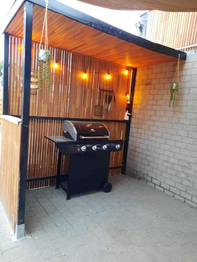 Guesthouse 66 Lommel Esterno foto